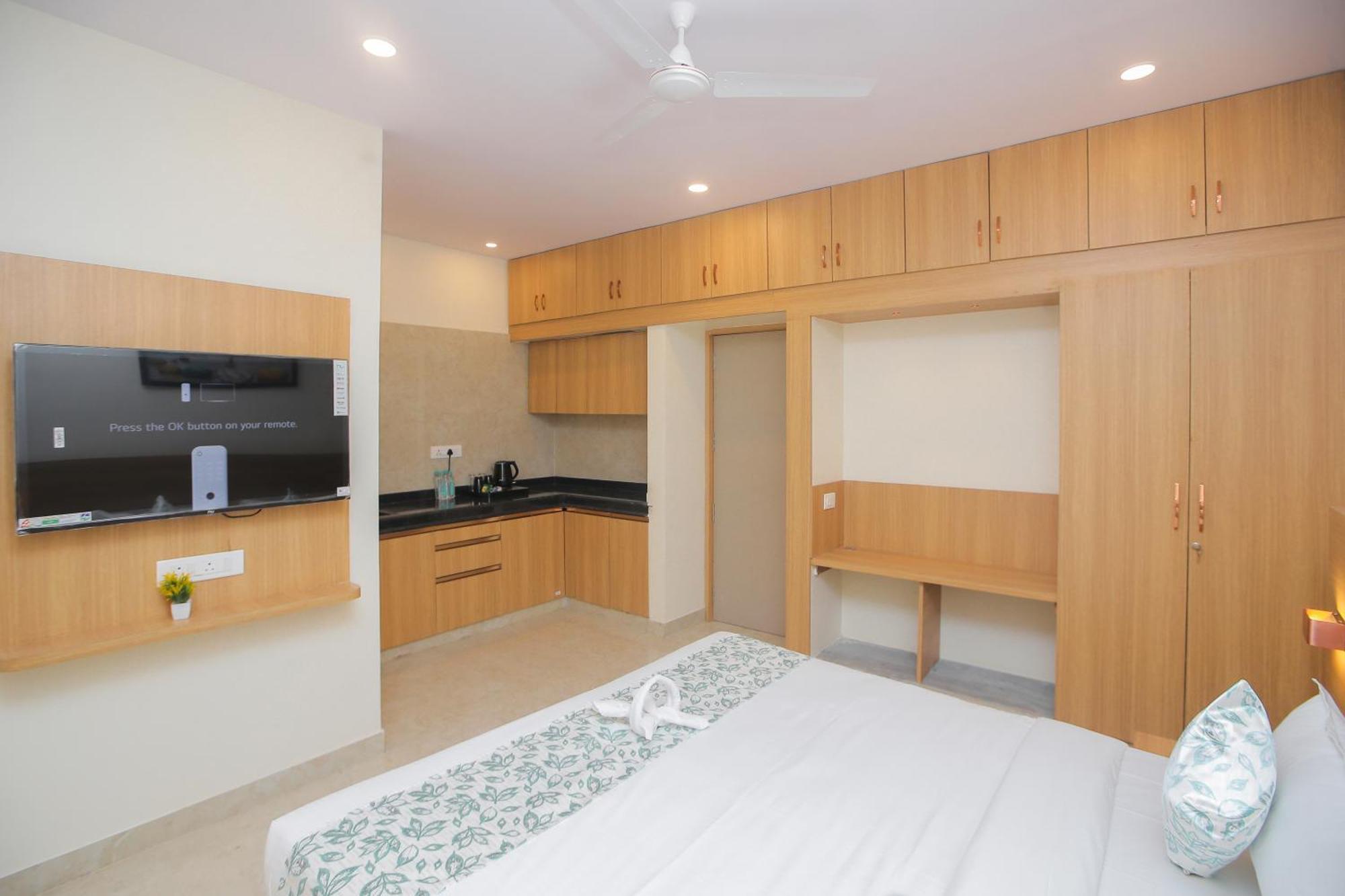 Chitrakoot Residency Aparthotel Udaipur Buitenkant foto